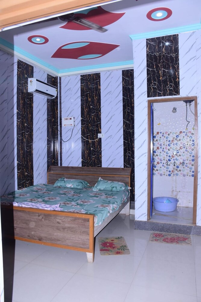 Shivdham Guest House