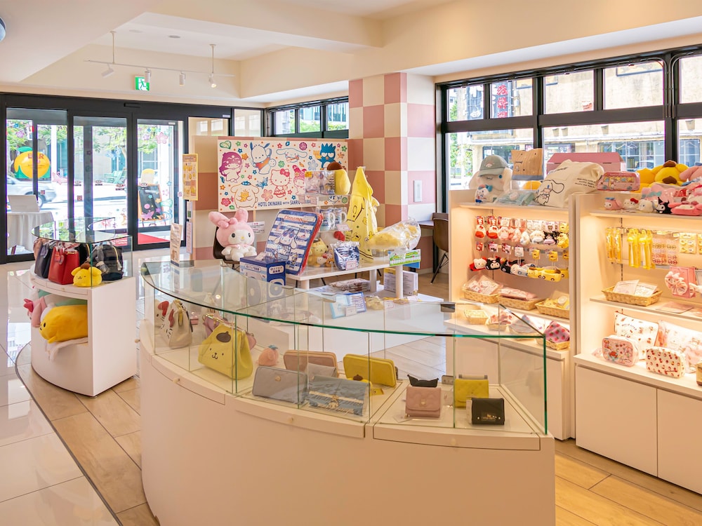 HOTEL OKINAWA WITH SANRIO CHARACTERS 2