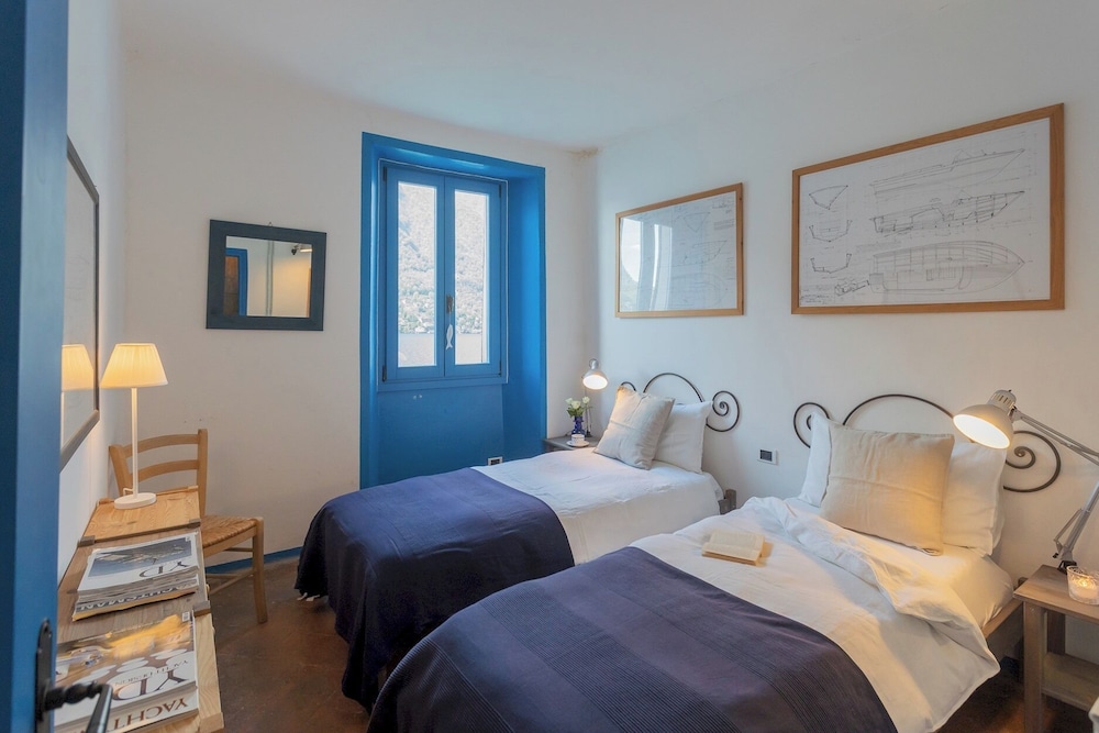Deriva Apartment on Careno's Beach by Rent all Como