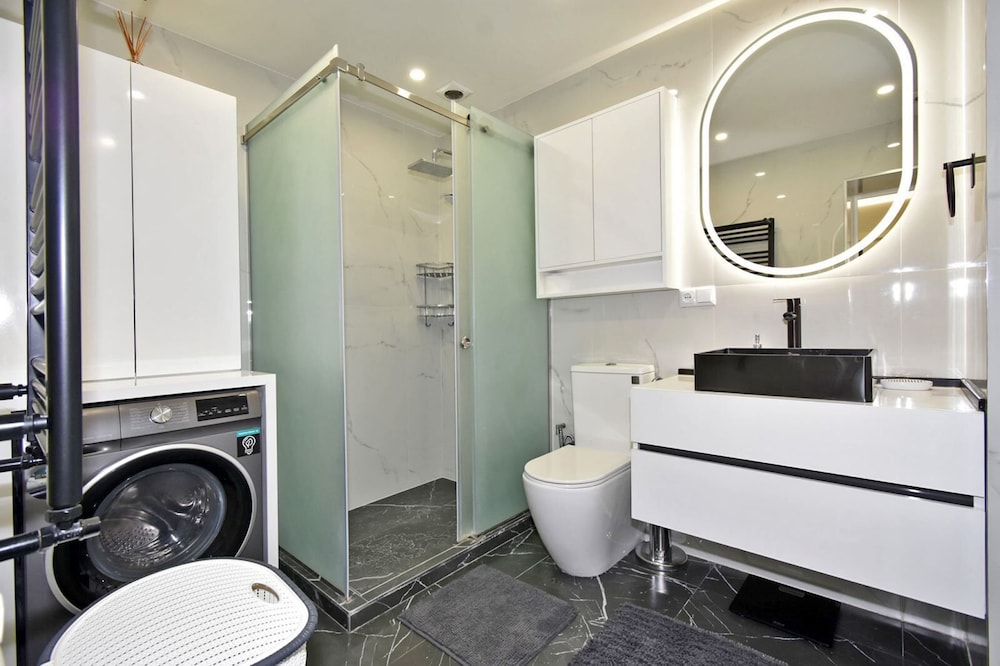 Apartment by Luxe Group SA222