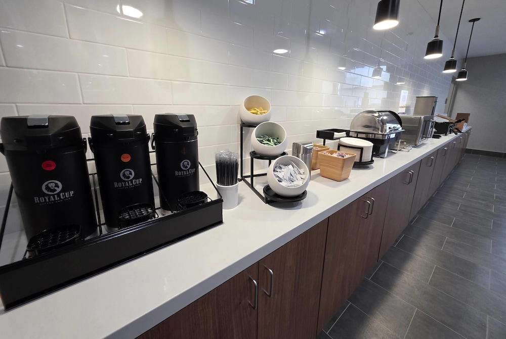 Hawthorn Extended Stay by Wyndham Eagle Pass