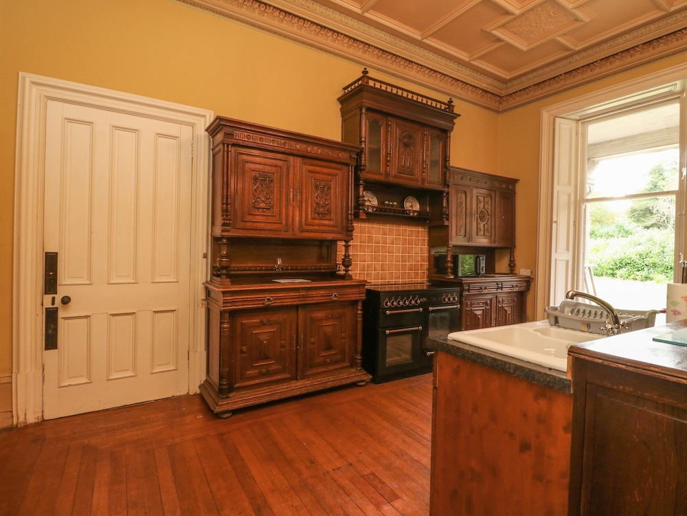 Woodside House
