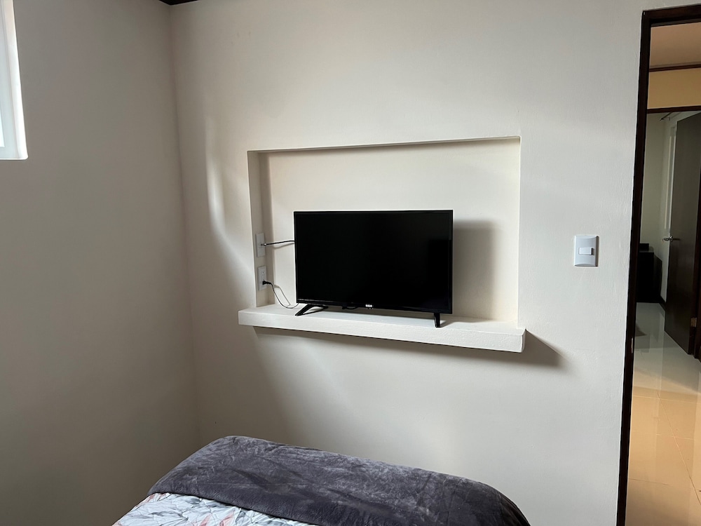 Fully Equipped and Furnished Apartment and Office