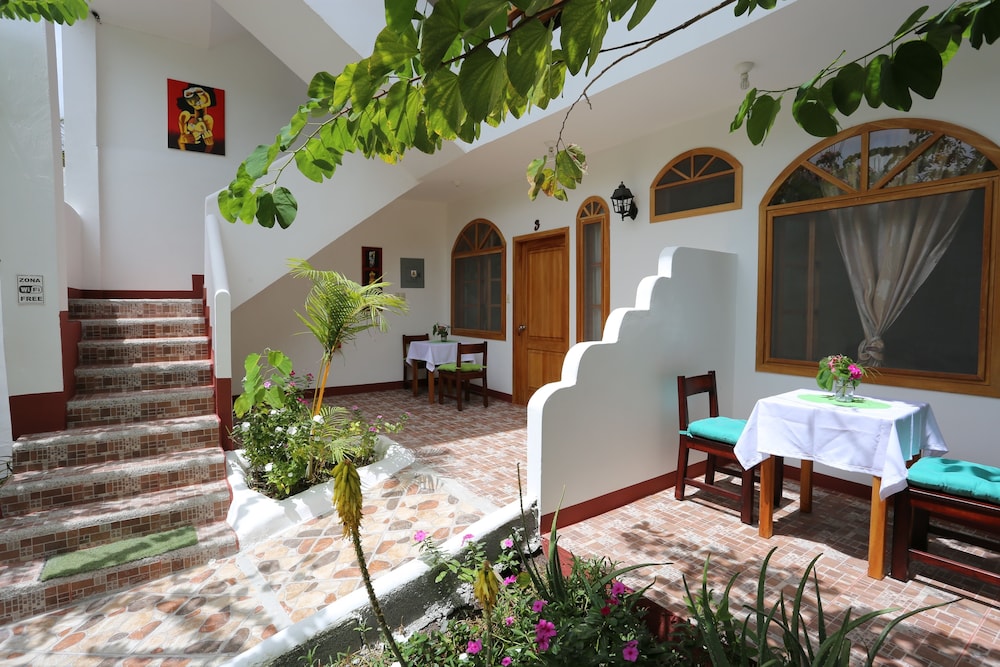 The Galapagos Pearl B&B
