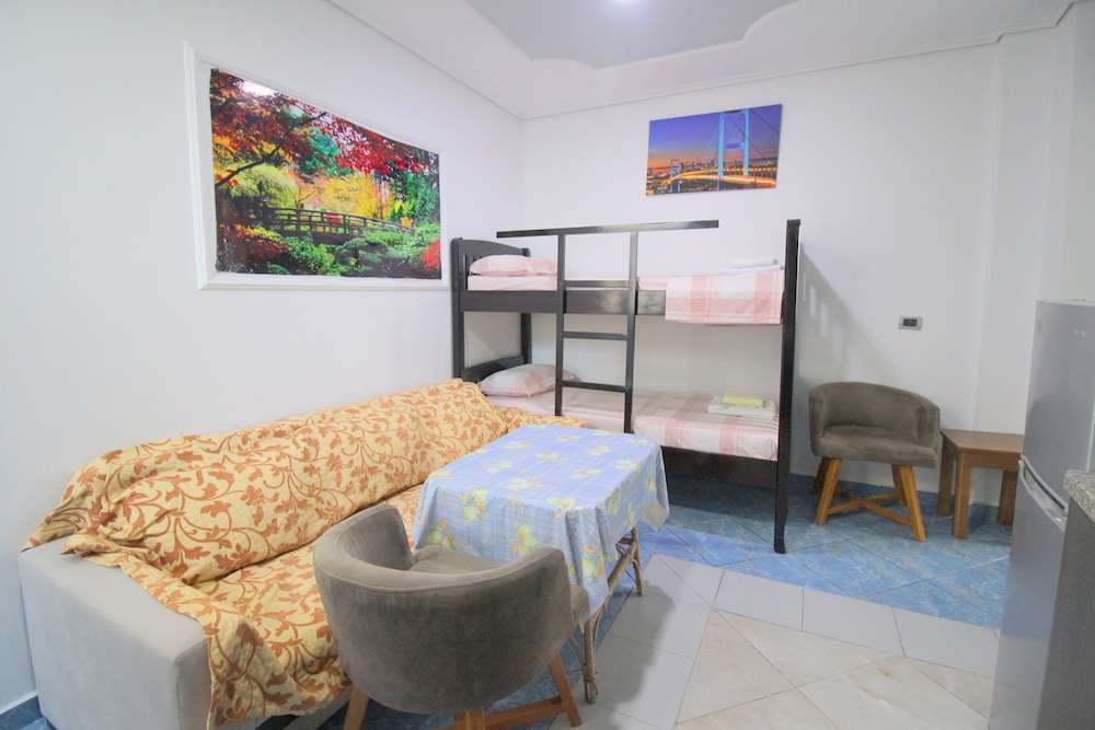 Andy Apartments