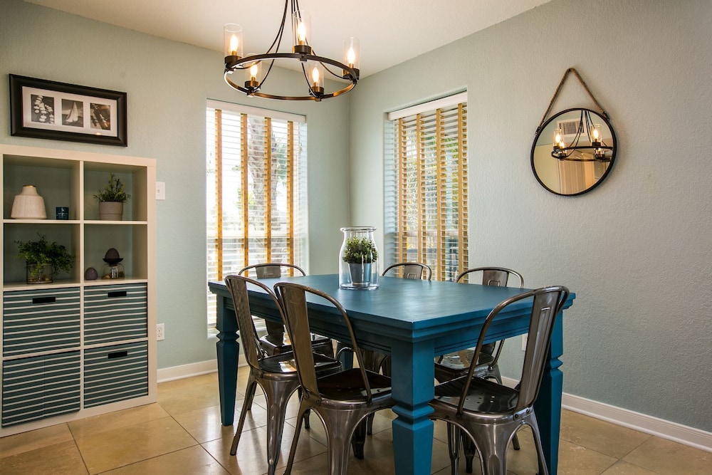 Margaritaville on the Bay by Ryson Vacation Rentals