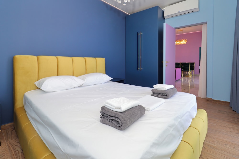 Continent Villas - Villa VIP
