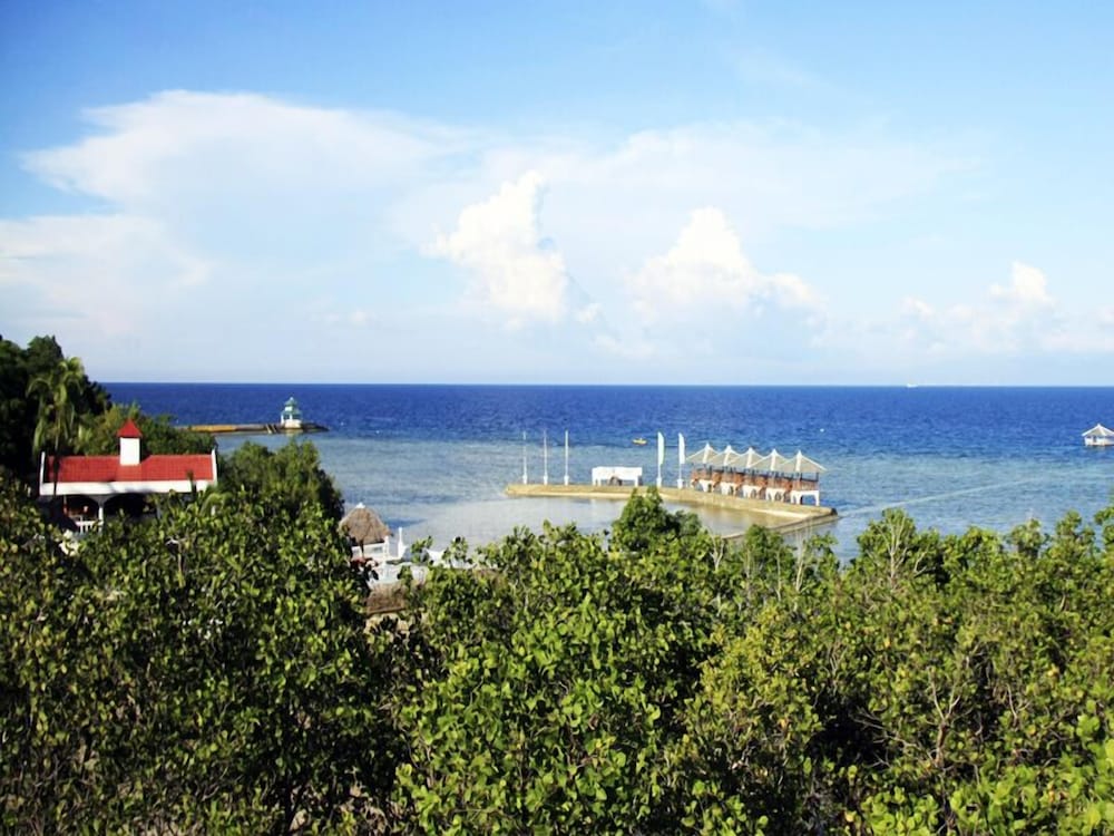 Whispering Palms Island Resort