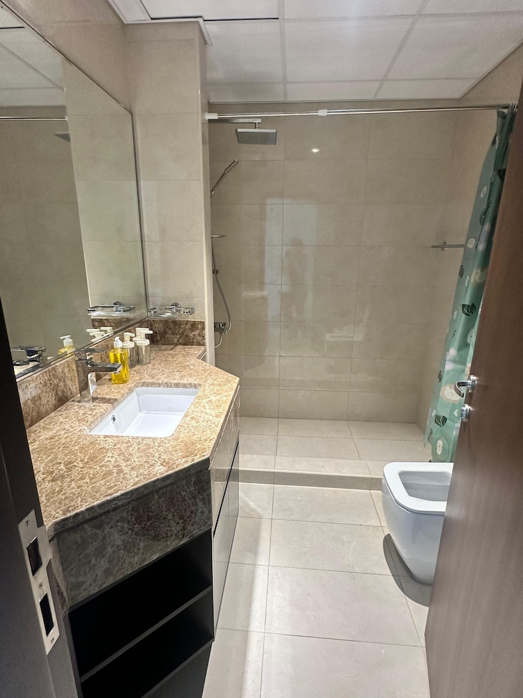Stay Inn Albarsha by PHM