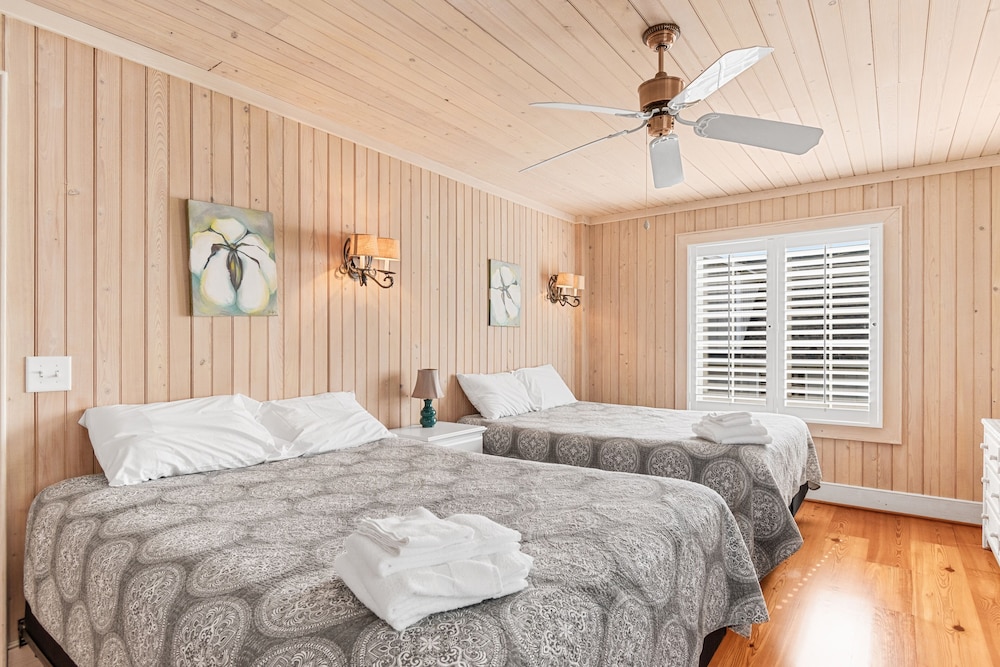 Lachicotte Vacation Rentals