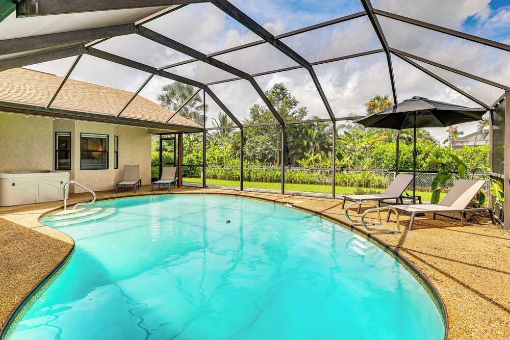 Sleek Family Home w/ Pool & Hot Tub in Fort Myers!