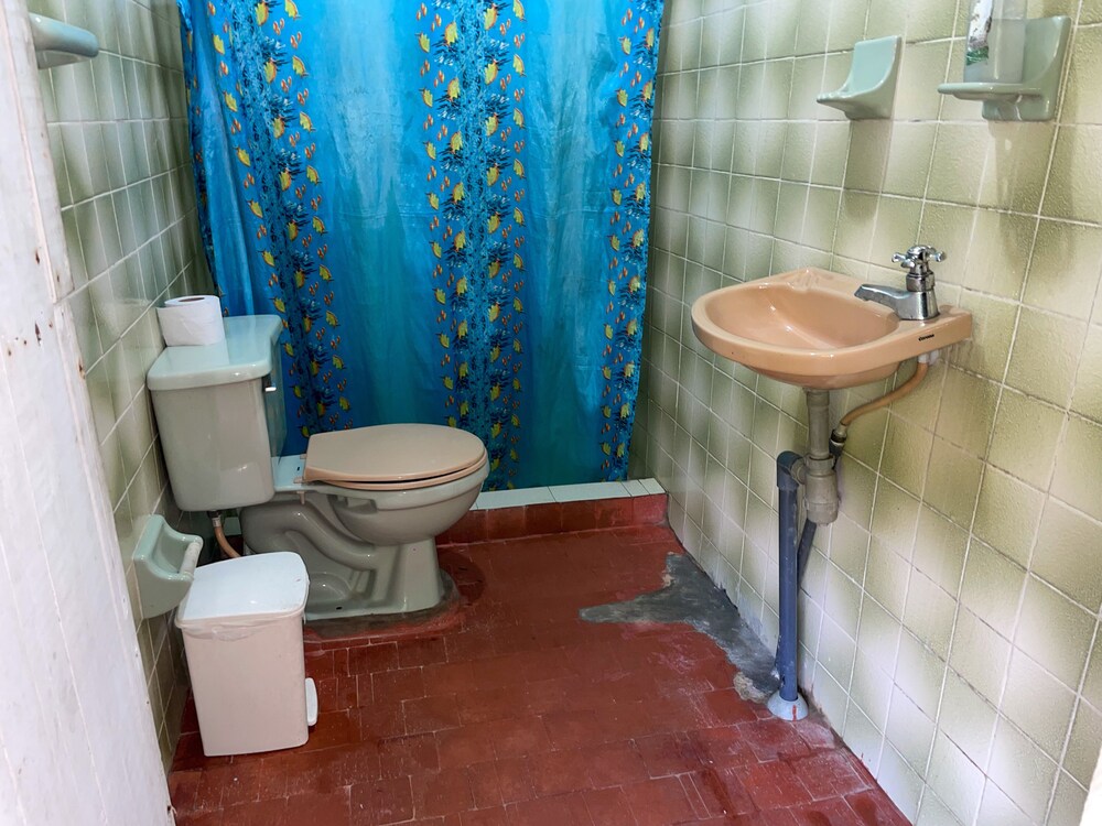 Wira Pora Hostal