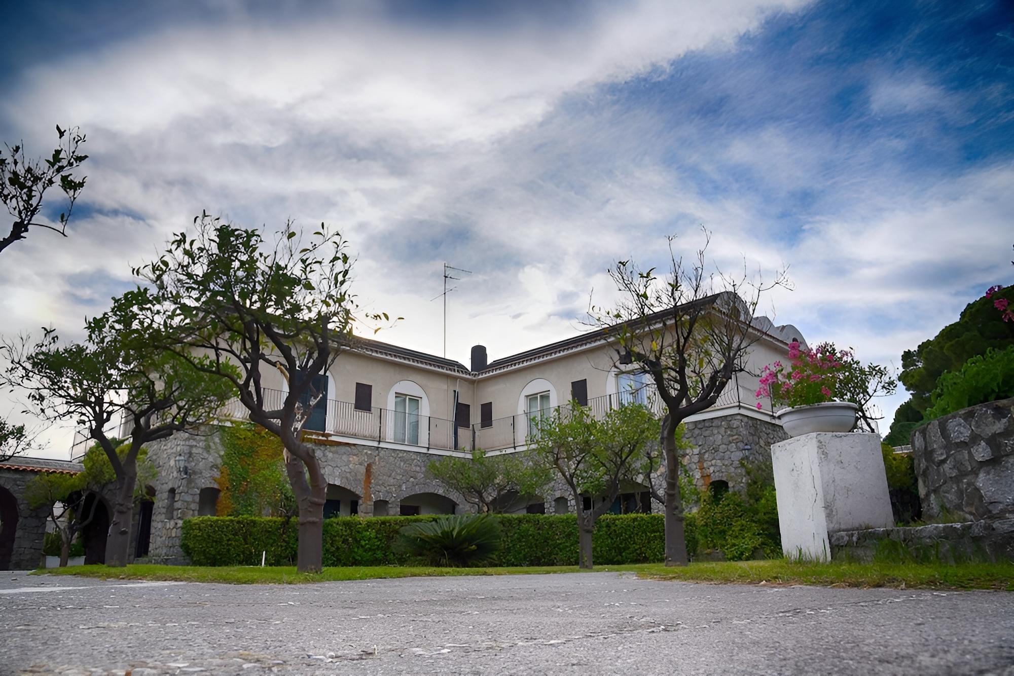 Hotel delle Stelle Beach Resort