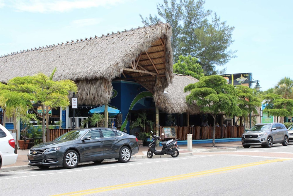 Vista Hermosa Casita Near the Beach - Property Image 22