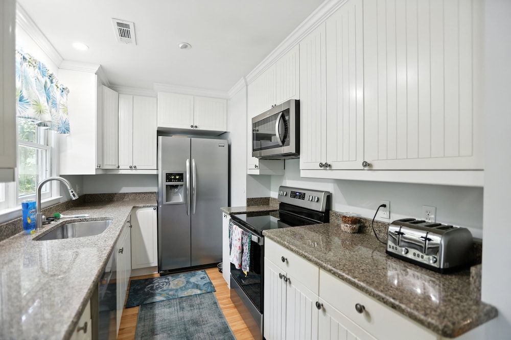 Charming Seabrook Island Retreat 3 Bedroom Home