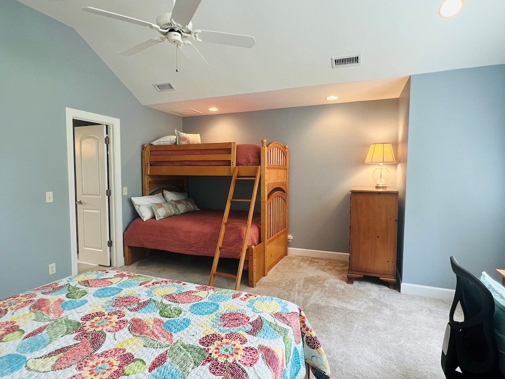 Fairway To Heaven 3 Bedroom Home by RedAwning view 3