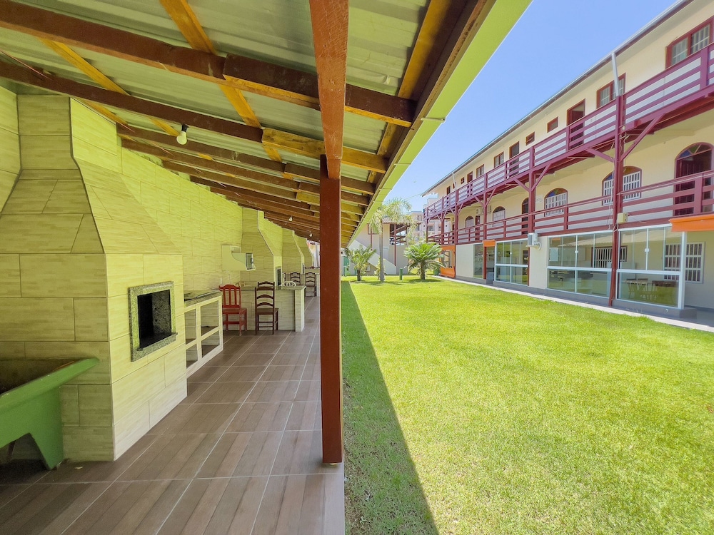 AP 25 Ala Canto Gran Residencial Solavir