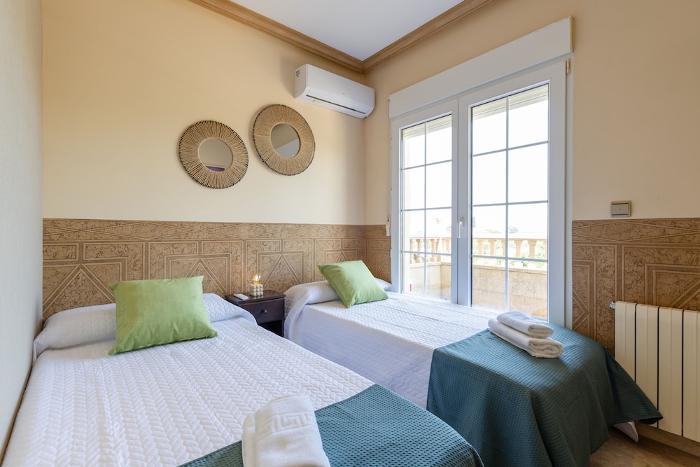 Real Dream Villa by Fidalsa