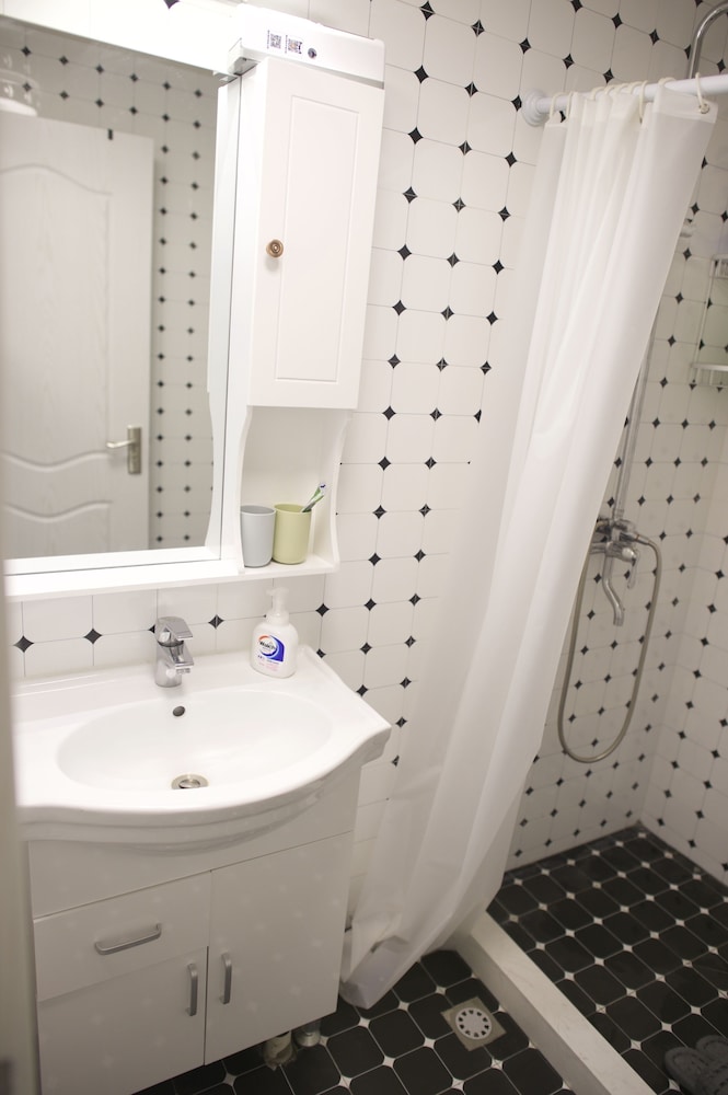 GoNative Downtown Apartment Xuhui