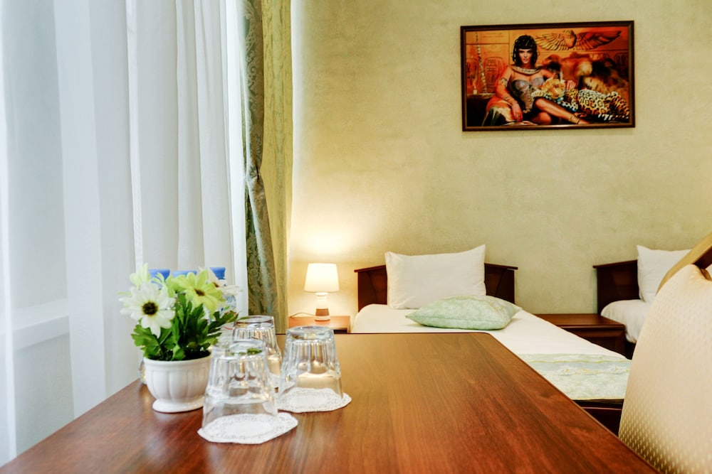 Hotel Alfa