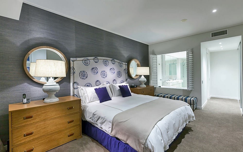 Luxury Apartments on Bells Boulevard