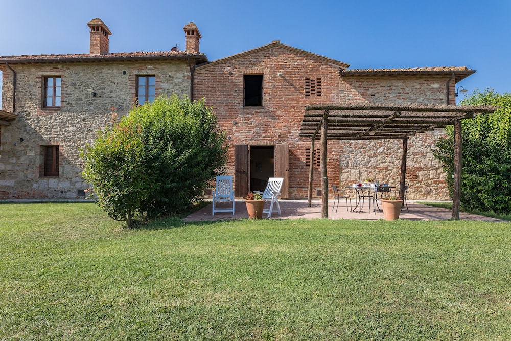 Podere Baccoleno view 5