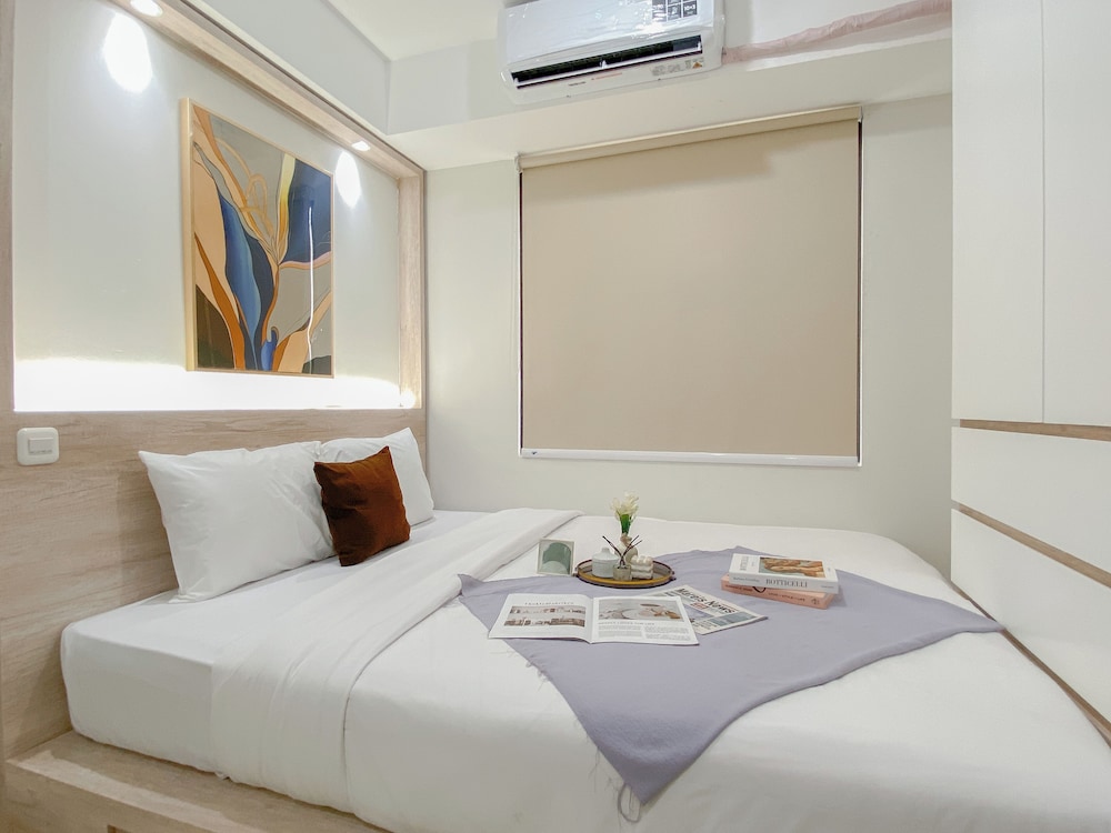 Best Deal And Homey Studio At Meikarta Apartment
