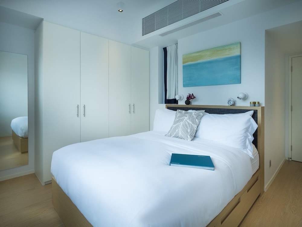 CHI Residences 138