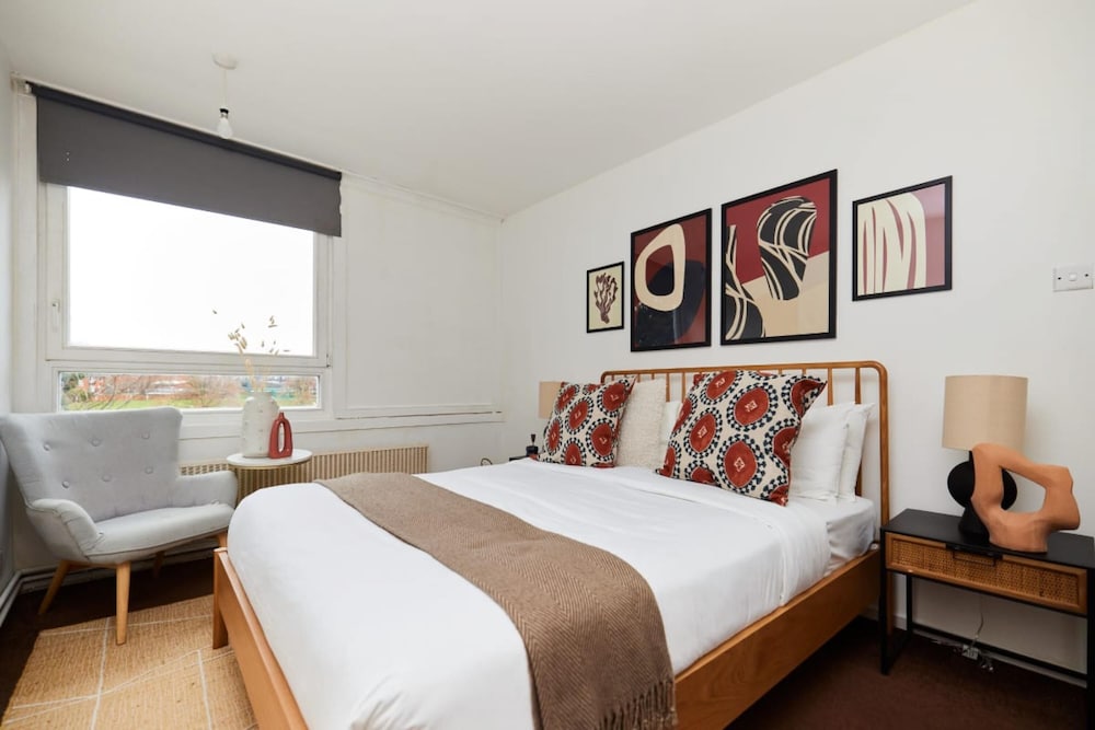 The Kennington Park Crib - Lovely 2bdr Flat With Garden