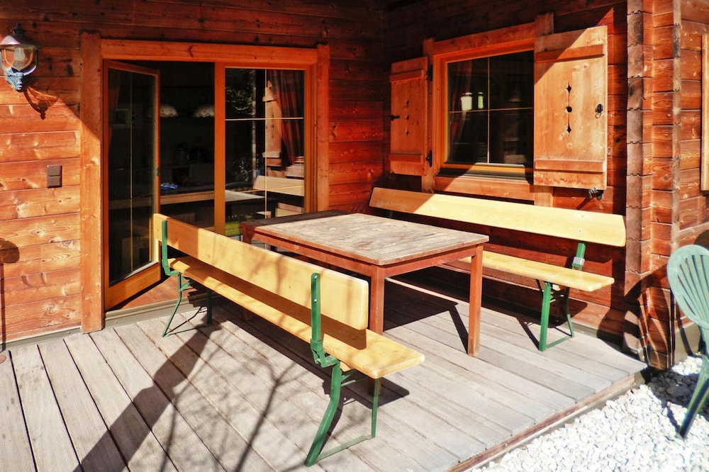 Chalet in Fugen Near Spieljochbahn Lift