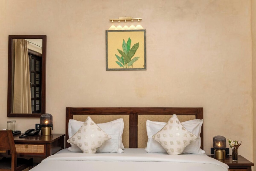 Yellowstone Resort Arambol