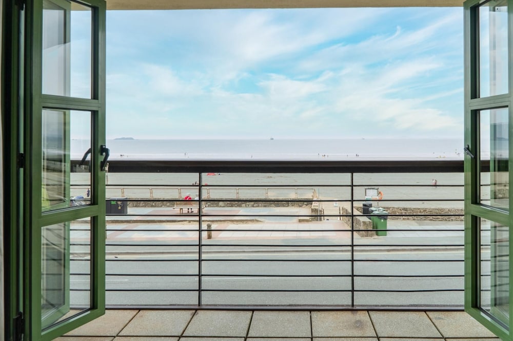 3 St Bride s Bay View - 3 Bedroom - Broad Haven