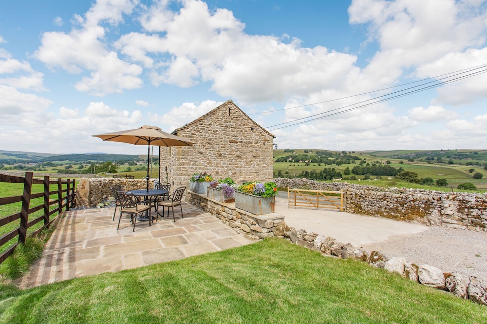 Pogles Wood Cottage