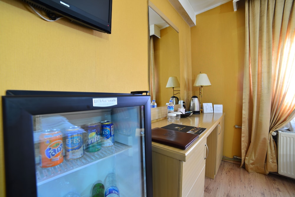 Royal Carine Otel - Image 17