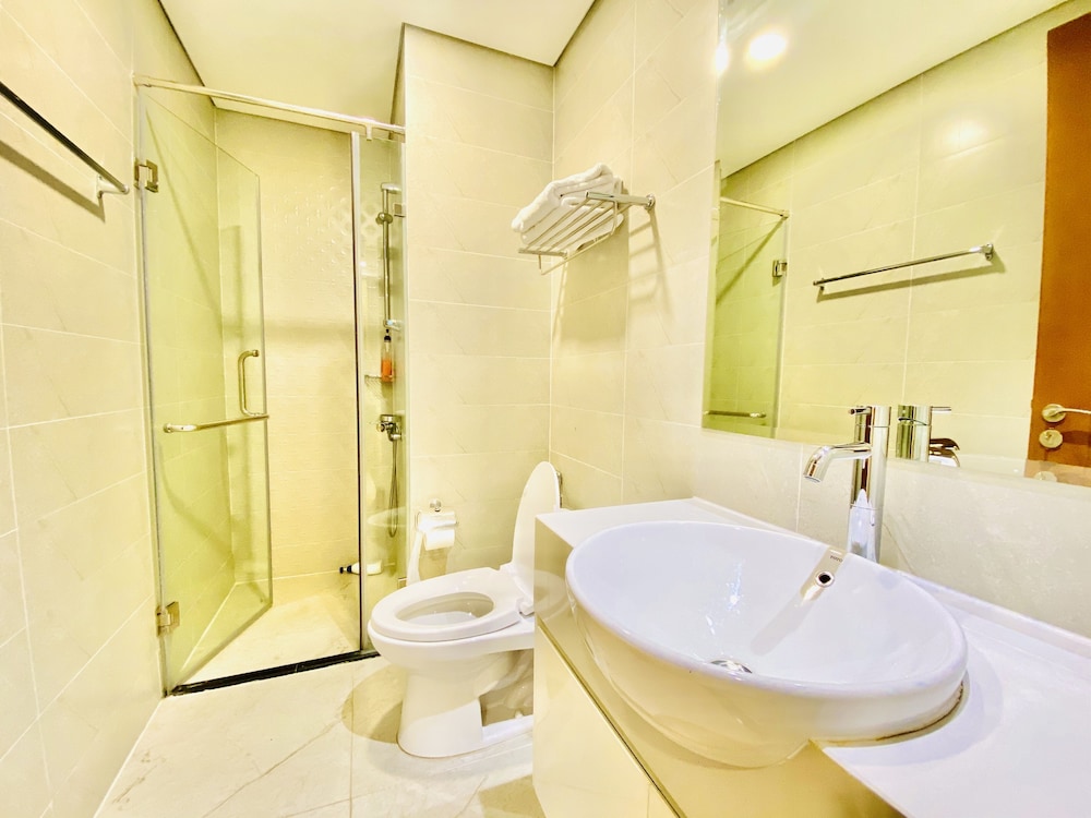 Wow! Homes by Christine - Vinhomes Luxury