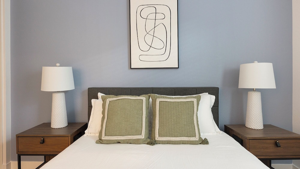 Landing Apartments Phoenix - Maryvale Village