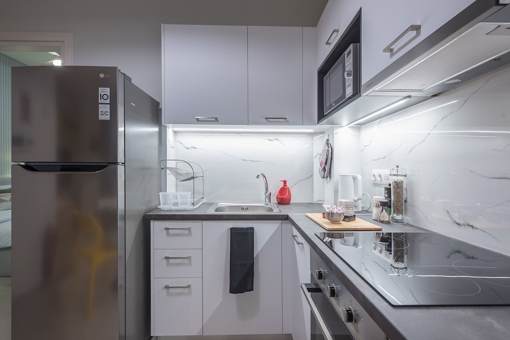 Affordable Luxury With Parking 300mbps Wifi