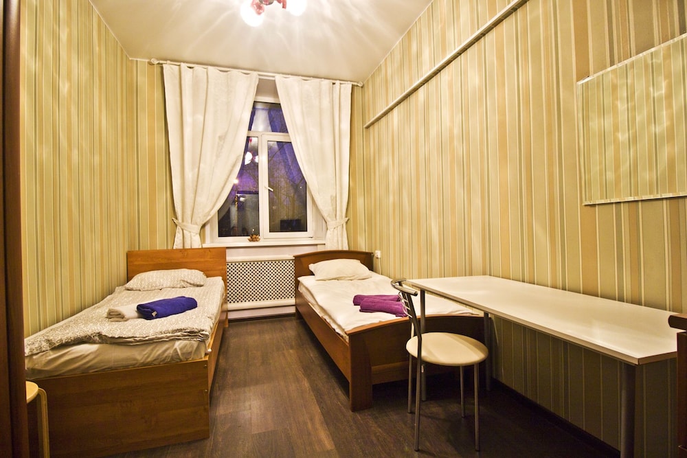 Lakshmi Rooms Park Pobedy