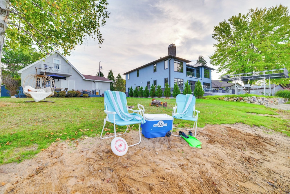 Lake City Vacations - Waterfront Lake City Home w/ Deck Boat Dock! - Property Image 4