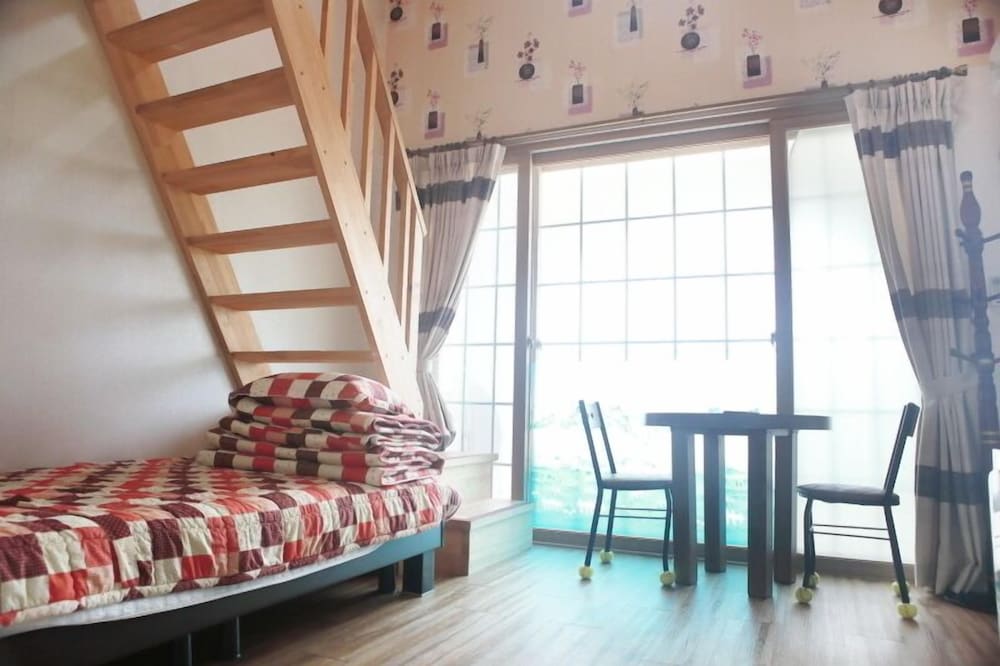 Olleh House