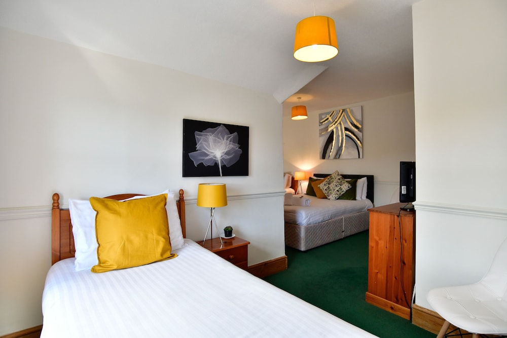 Tree Tops Guest House