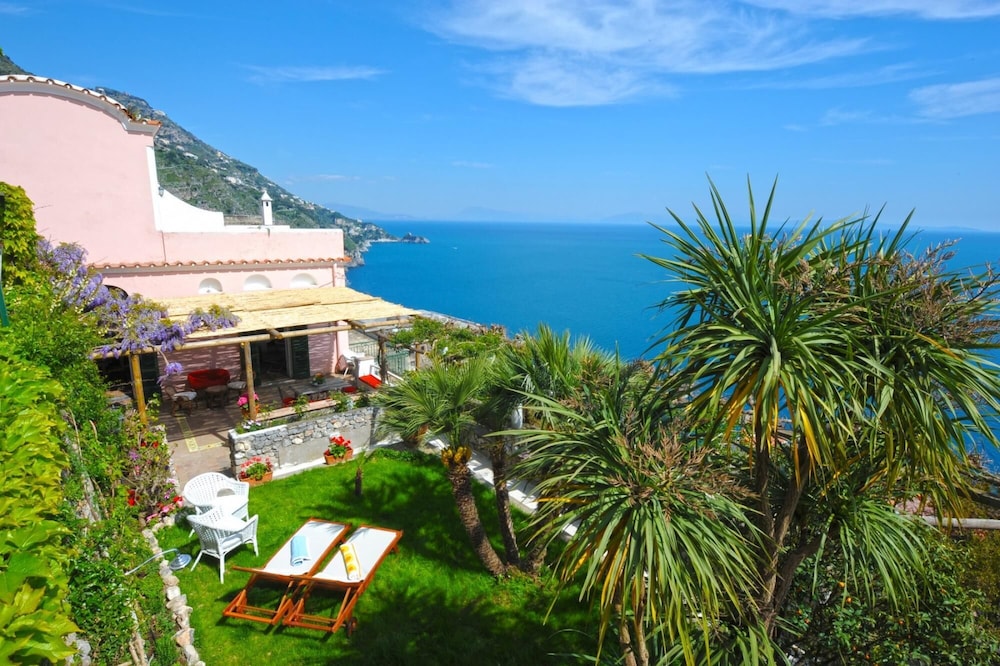 Casale Fralisa - Marvelous Terrace and hot tub With sea View photo 2