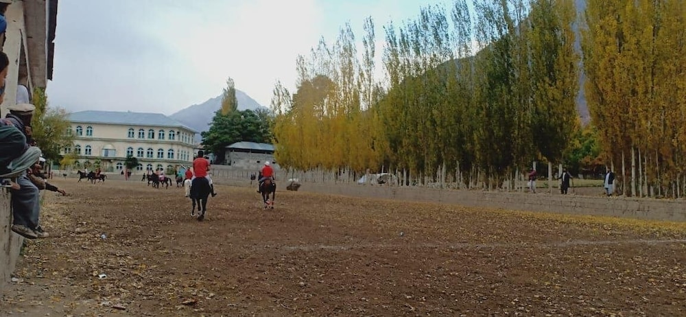 Photo 9