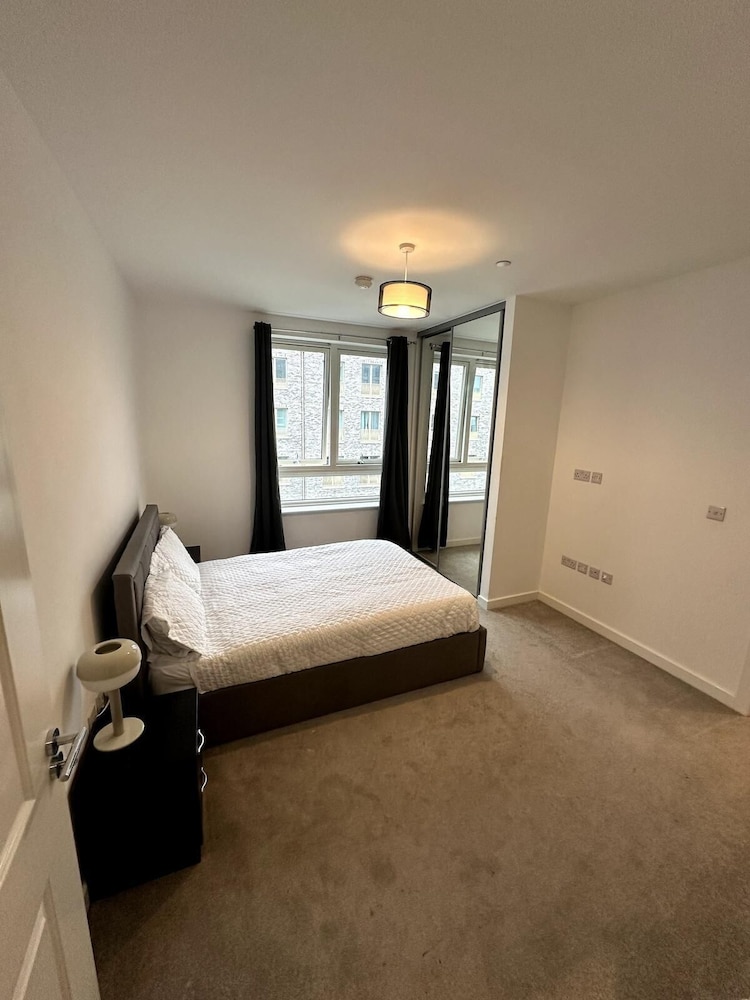 Frogley Park Cozy Apartment view 3