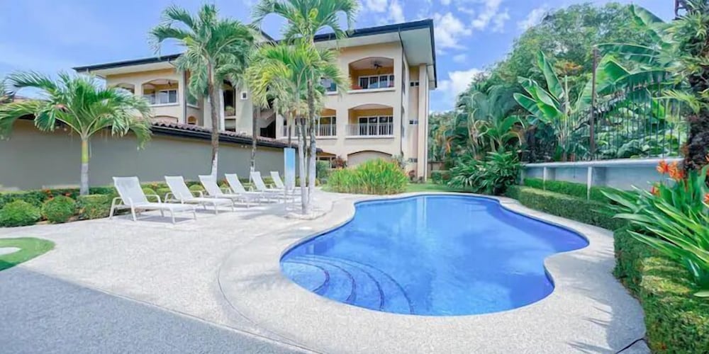 Las Brisas 5