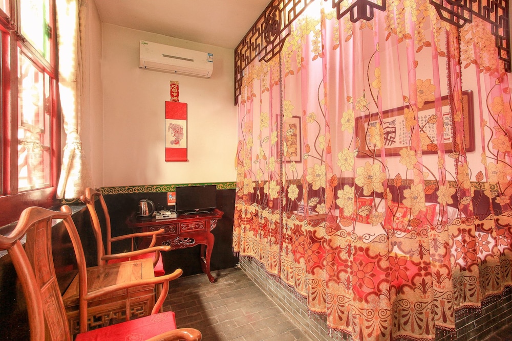Pingyao Renhetai Inn