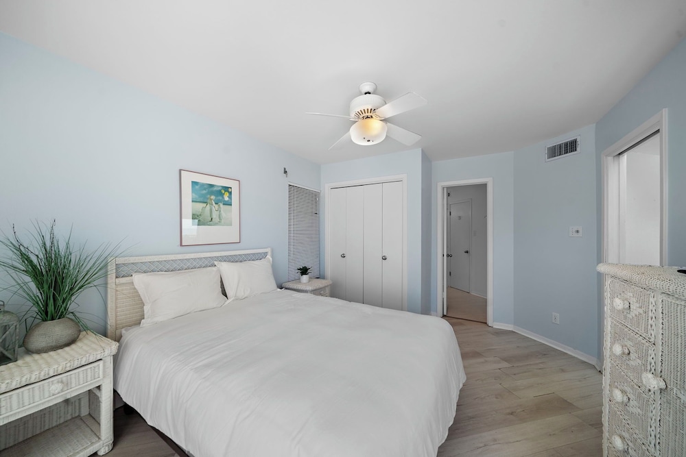 Pirates Beach Retreat by Ryson Vacation Rentals