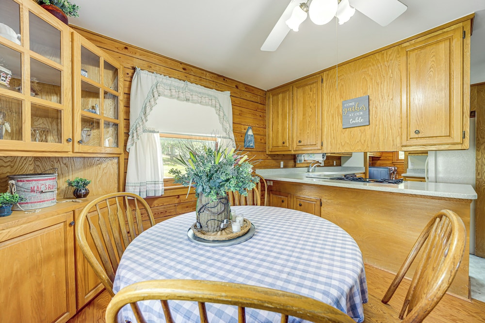 Lakefront Home w/ Boat Ramp Near Spavinaw Rec Area
