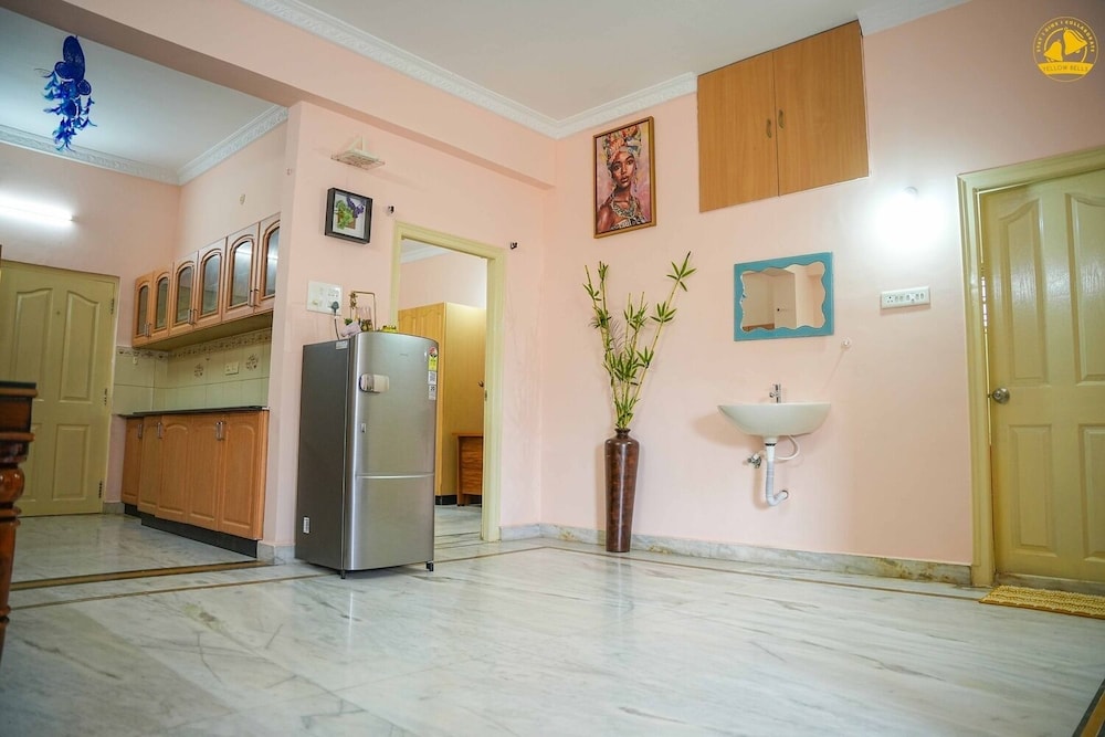 Yellow Bells Residency (Serviced Apartments)