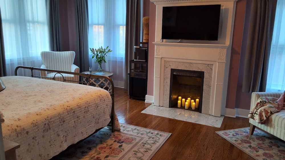 Bourbon Barrel Inn Bed & Breakfast